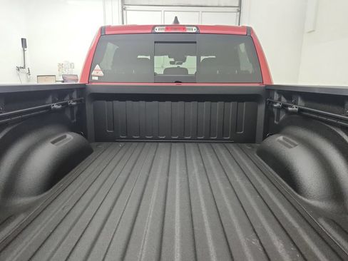 New 2026 RAM 1500 Express AWD/4WD image 29