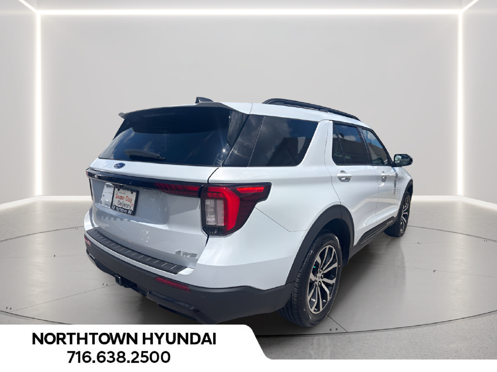 Used 2026 Ford Explorer ST-Line AWD/4WD image 5