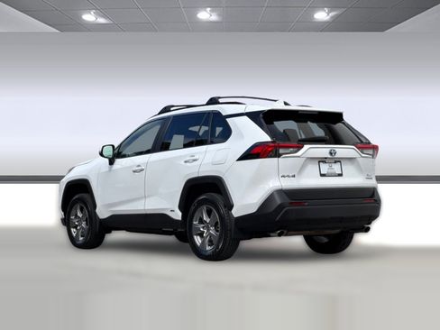 Used 2023 Toyota RAV4 XLE w/ Convenience Package AWD/4WD image 3