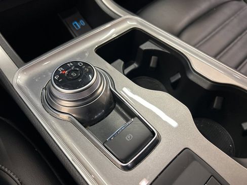 Used 2023 Ford Edge SEL image 24