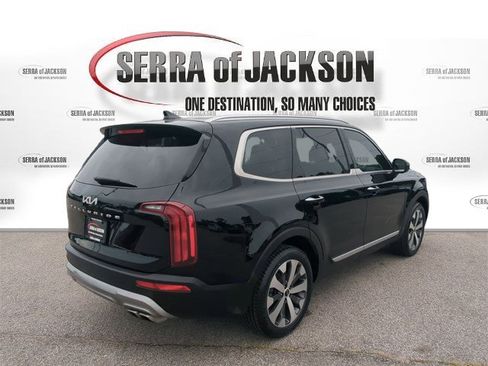 Used 2022 Kia Telluride S FWD image 8