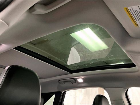 Used 2022 Ford Escape SEL image 21