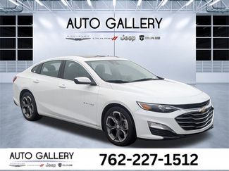 Used 2023 Chevrolet Malibu LT image 1