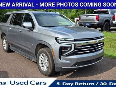 Used 2026 Chevrolet Suburban LT w/ Comfort Package
