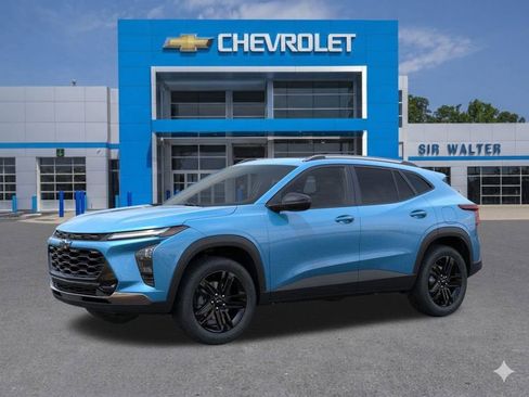 New 2026 Chevrolet Trax ACTIV w/ Sunroof Package image 3