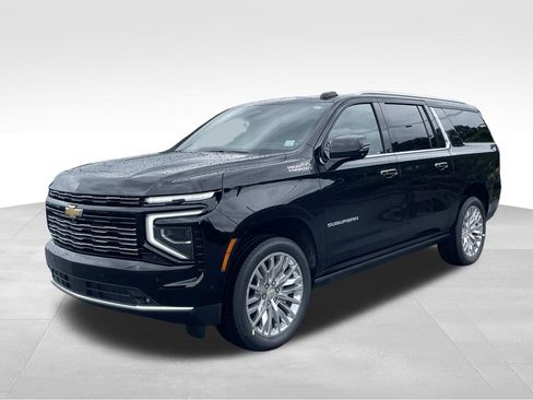 New 2025 Chevrolet Suburban High Country image 7