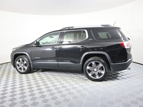 Used 2019 GMC Acadia SLT image 3