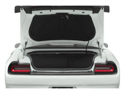 Used 2021 Dodge Challenger R/T Scat Pack RWD image 11