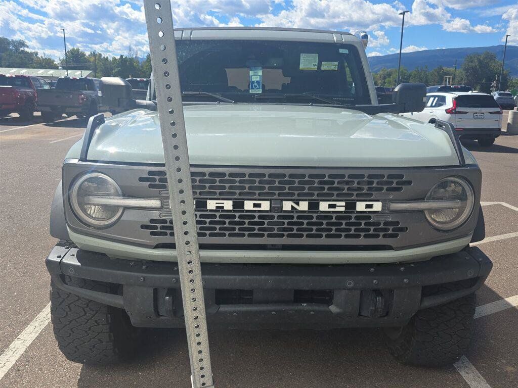 Used 2022 Ford Bronco Badlands AWD/4WD image 2