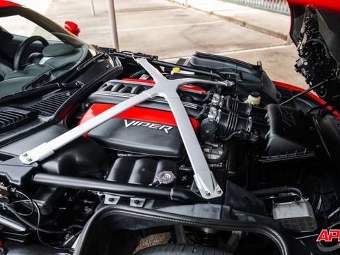 Used 2015 Dodge Viper SRT-10 RWD image 27