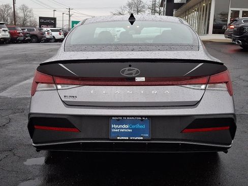 Certified 2025 Hyundai Elantra Sport w/ Cargo Package FWD image 9