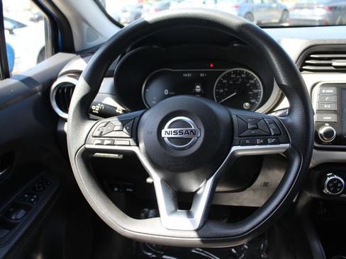 Used 2021 Nissan Versa SV FWD image 42
