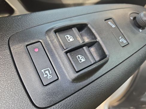 New 2025 RAM ProMaster 2500 w/ Convenience Group image 4