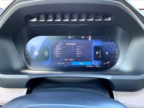 Used 2026 Volvo XC90 B5 Plus image 23