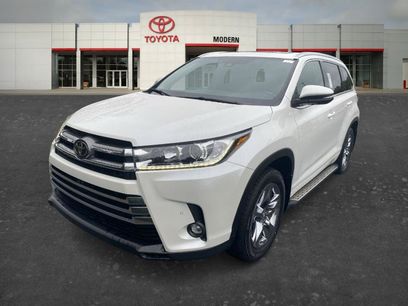 Certified 2019 Toyota Highlander Limited Platinum