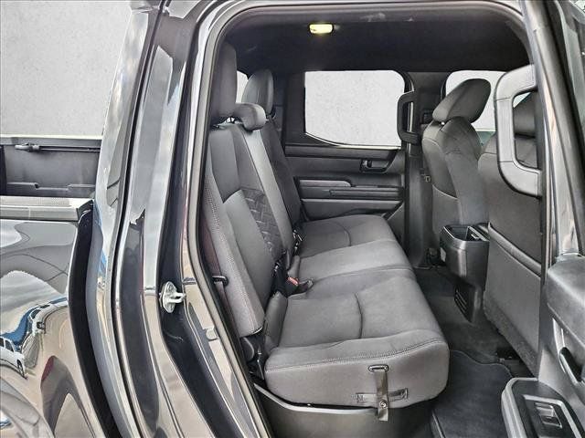 Used 2025 Toyota Tacoma SR AWD/4WD image 19