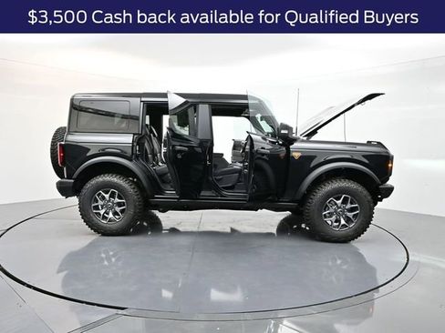 New 2025 Ford Bronco Badlands image 39