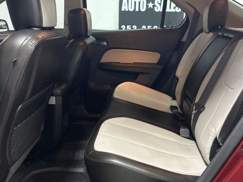 Used 2017 Chevrolet Equinox Premier w/ Enhanced Convenience Package FWD image 11
