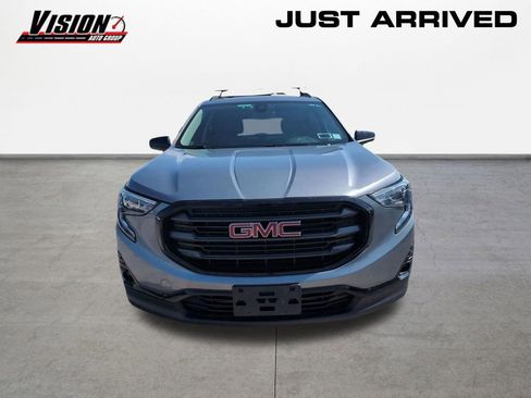 Used 2020 GMC Terrain SLT w/ Preferred Package image 2