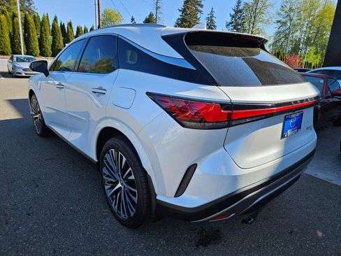 Used 2025 Lexus RX 350 w/ Convenience Package AWD/4WD image 3