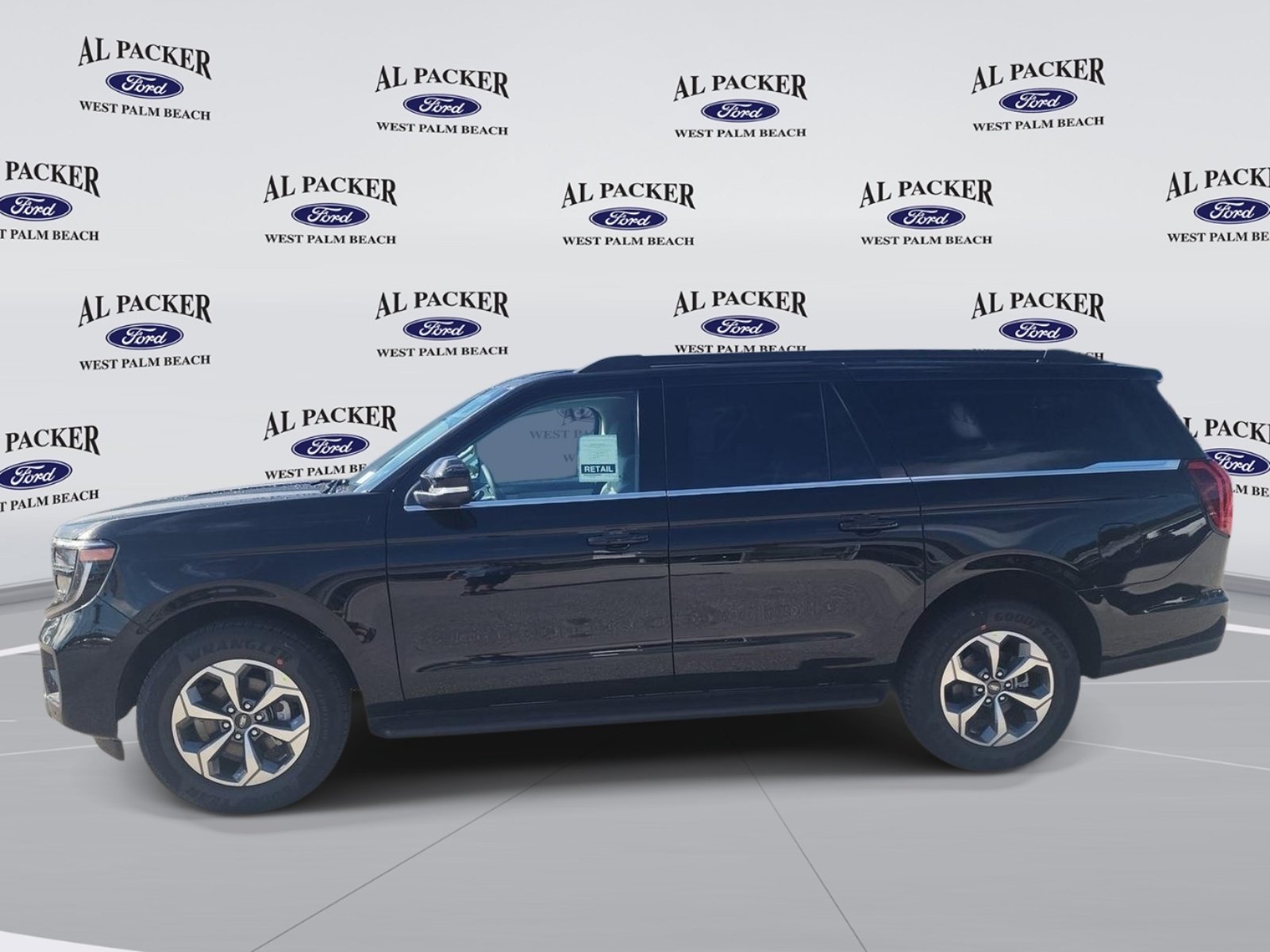 New 2027 Ford Expedition Max Active RWD image 2