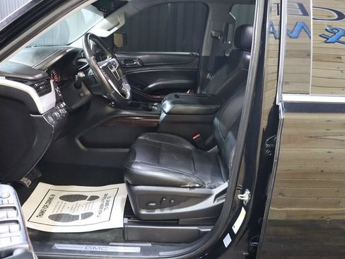 Used 2015 GMC Yukon SLT w/ HD Trailering Package image 41