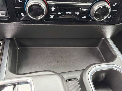 Used 2022 Chevrolet Silverado 1500 RST w/ Convenience Package II image 12