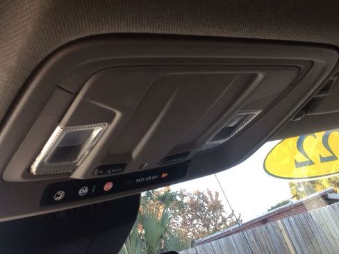 Used 2022 Chevrolet Silverado 1500 Custom image 22