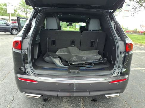 Used 2024 Buick Enclave Essence w/ LPO, Floor Liner Package FWD image 29