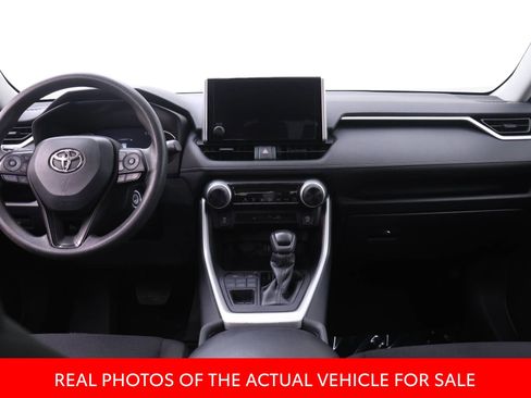 Certified 2023 Toyota RAV4 LE AWD/4WD image 5