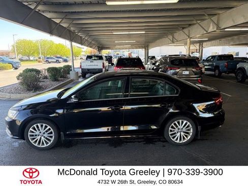 Used 2016 Volkswagen Jetta SEL image 12