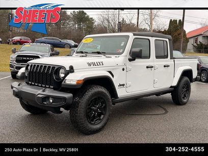 Used 2023 Jeep Gladiator Sport