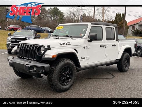 Used 2023 Jeep Gladiator Sport image 1