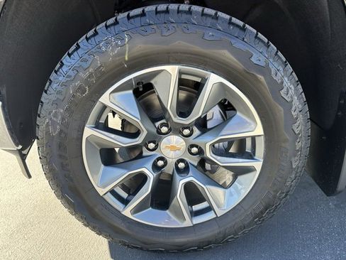 New 2026 Chevrolet Silverado 1500 LT image 36