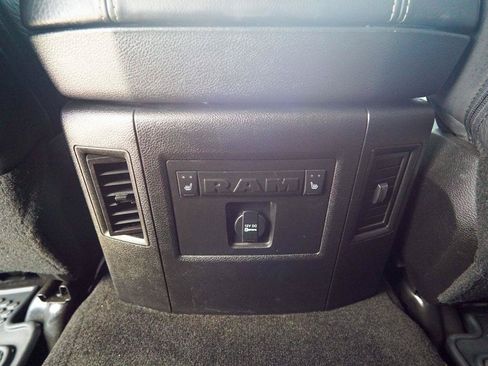 Used 2013 RAM 2500 Limited AWD/4WD image 17