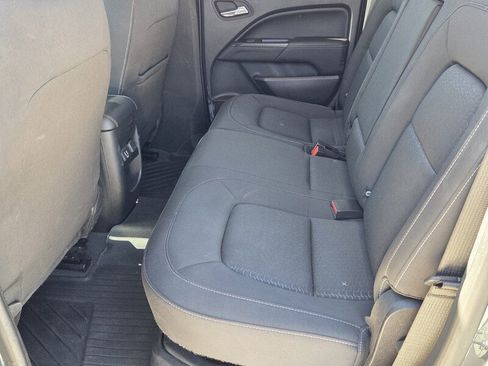 Used 2019 GMC Canyon SLE w/ Elevation Edition image 10