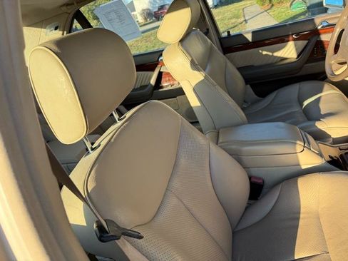 Used 1995 Mercedes-Benz S 320 image 26