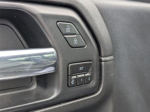 Used 2020 GMC Sierra 2500 Denali w/ Denali Ultimate Package image 15