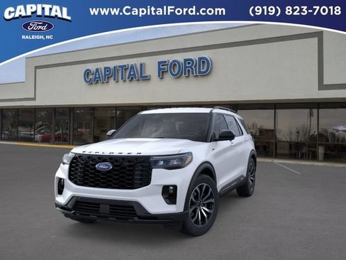 New 2026 Ford Explorer ST-Line RWD image 2