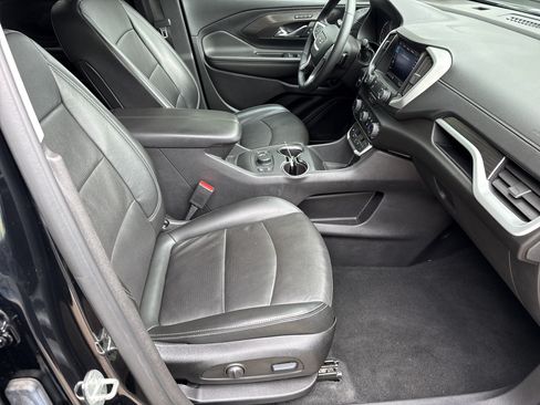 Used 2023 GMC Terrain SLT AWD/4WD image 13