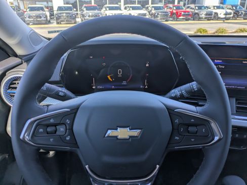 New 2026 Chevrolet Trax LT w/ Driver Confidence Package image 20