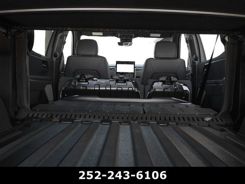 Used 2024 GMC Sierra EV Denali image 46