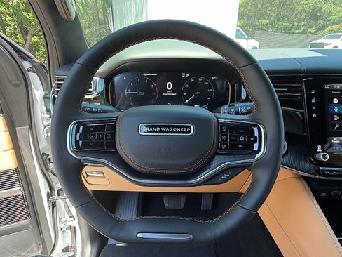 New 2026 Jeep Grand Wagoneer Summit AWD/4WD image 24