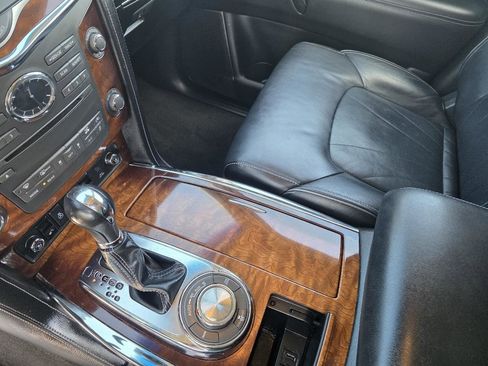 Used 2017 INFINITI QX80 4WD image 18