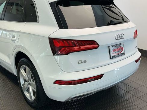 Used 2019 Audi Q5 2.0T Premium w/ Convenience Package AWD/4WD image 6