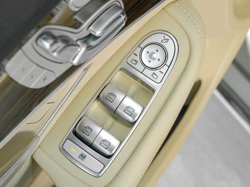 Used 2020 Mercedes-Benz C 300 Sedan image 52