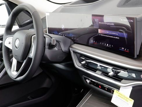 New 2026 BMW X7 xDrive40i w/ Executive Package AWD/4WD image 22