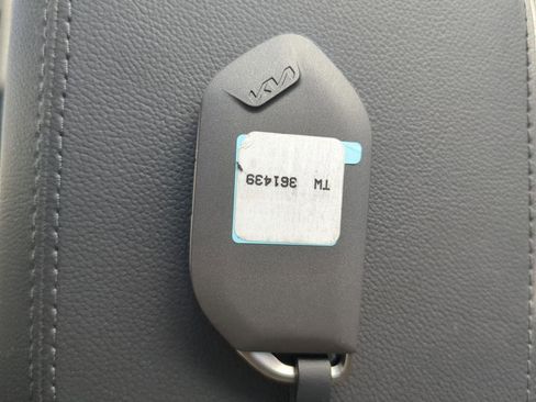 New 2026 Kia Sportage EX w/ EX Panorama Roof Package image 21