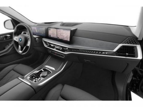 Used 2024 BMW X7 xDrive40i w/ Premium Package AWD/4WD image 17