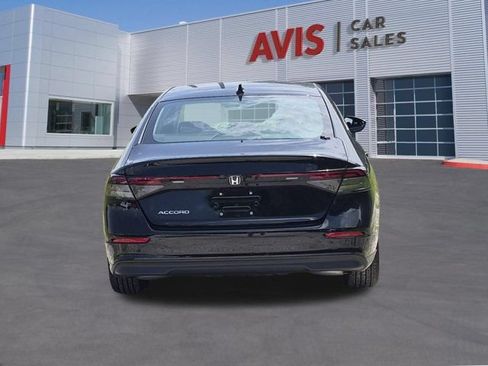 Used 2025 Honda Accord LX image 7